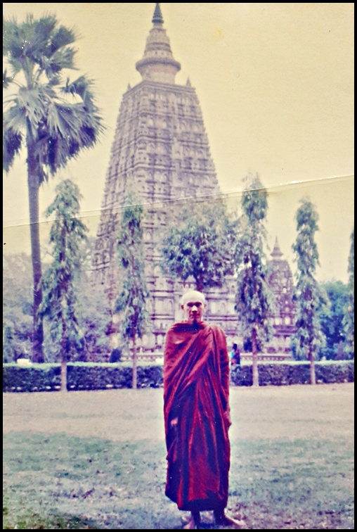 พระธาตุ4.jpg